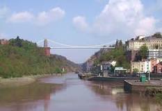 Puente de la ciudad de Bristol donde el Dr Manning desarrolló su trabajo.